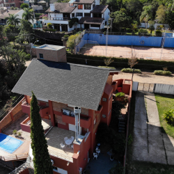 Troca de telhado de cerâmica pelo sistema Shingle (vista aérea fundos)
